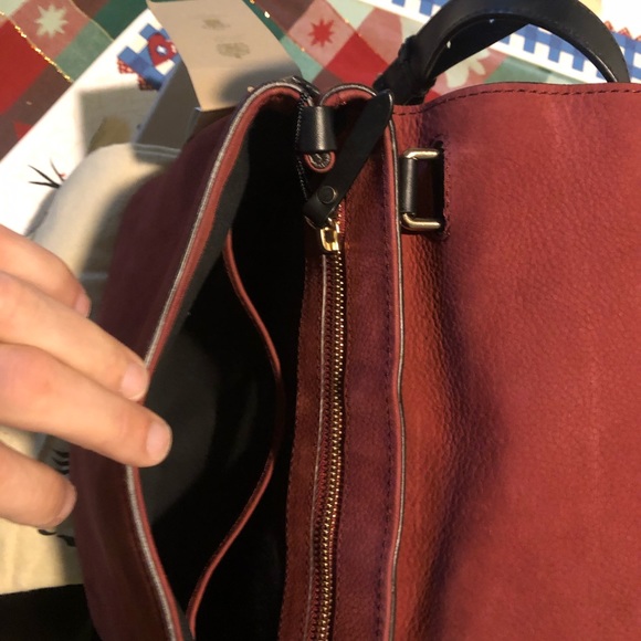 Burberry - Picture 5 of 7